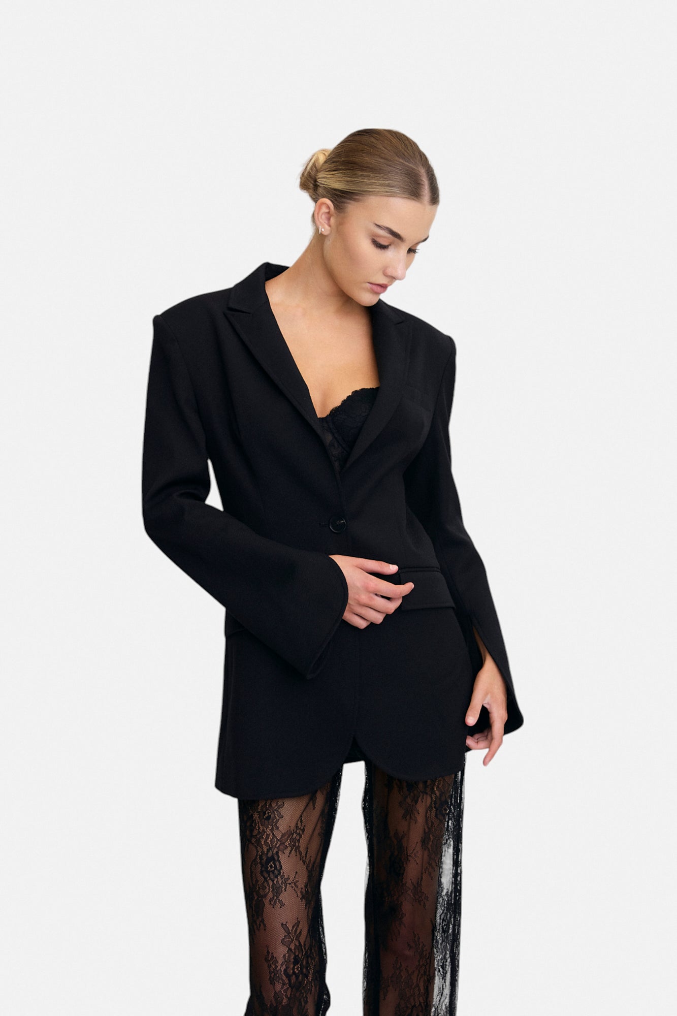 Elyse Fitted Waist Tailored Blazer